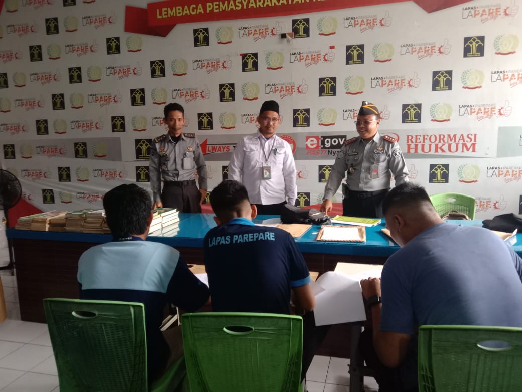 30 Warga Binaan Lapas Parepare Selesaikan Pendidikan Setara Paket A B dan C