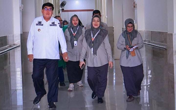 Pj Wali Kota Parepare Pastikan Pelayanan Pemeriksaan PPPK di RSUD Andi Makkasau Berjalan Baik