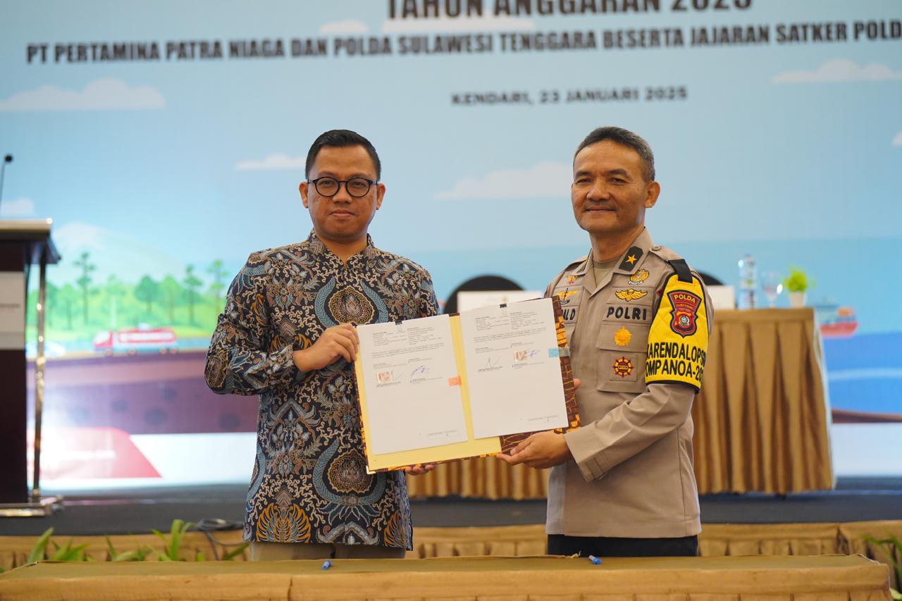 Pertamina dan Polda Sultra Teken Kontrak Kerjasama Pembelian BBM dan Pelumas 2025