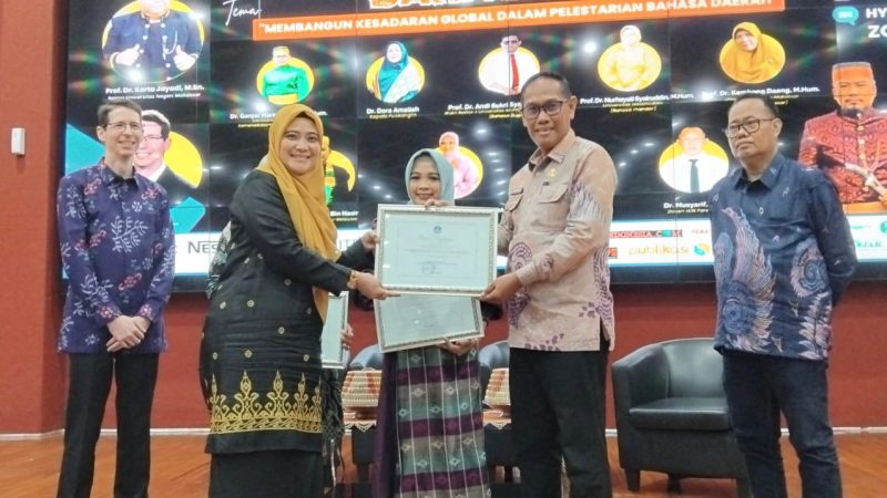 Pemkot Parepare Raih Dua Penghargaan di Bidang Pelestarian Bahasa Daerah