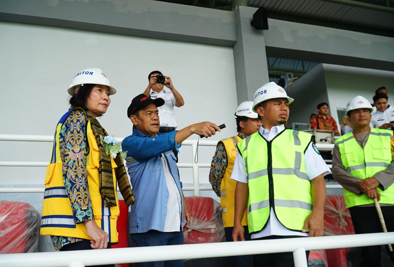 Jelang Laga PSM Vs Persebaya, Wali Kota Tasming bersama Dirjen Cipta Karya Tinjau Stadion BJ Habibie