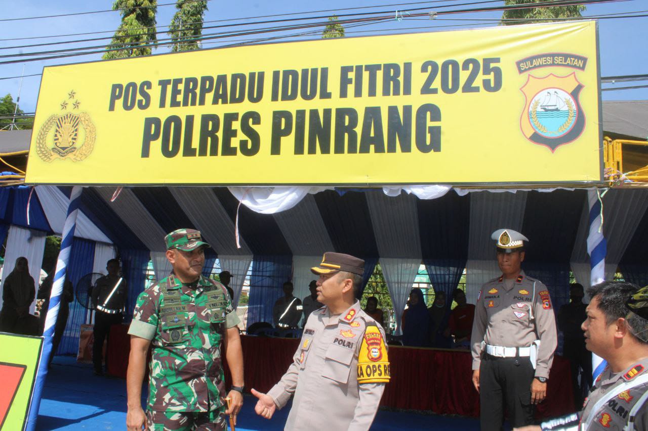 Sinergitas TNI-Polri dalam Pengamanan Idulfitri di Pinrang
