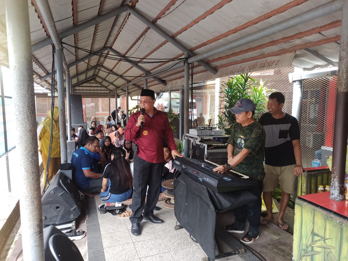 Suasana Haru dan Kebahagiaan Warnai Kunjungan Hari Terakhir Momen Idulfitri 1446 Hijriah
