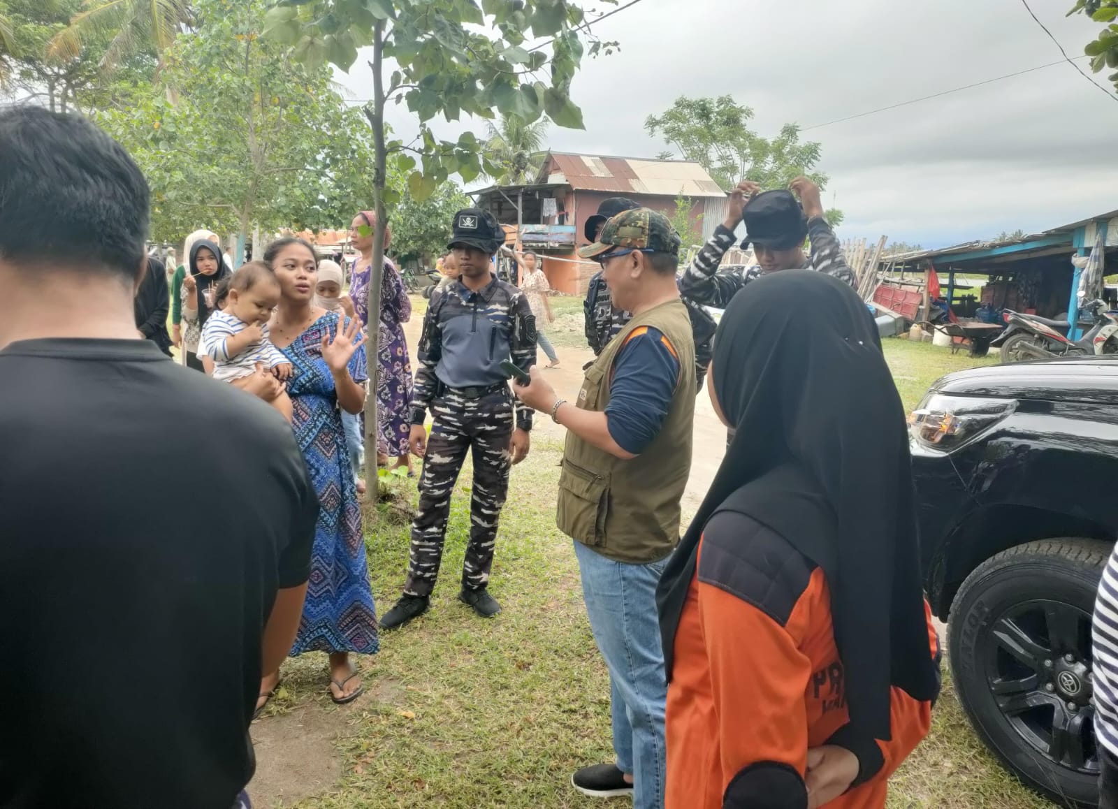 Waspada Ombak Tinggi, BPBD Pinrang Imbau Masyarakat Tidak Berenang di Laut