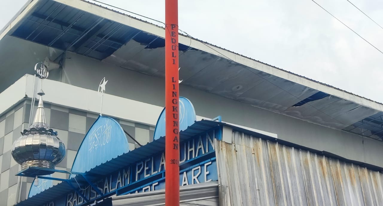 Biaya Mahal Tak Sebanding Fasilitas di Pelabuhan Nusantara Parepare