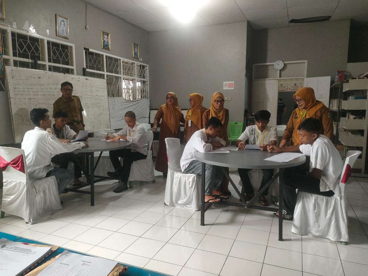 Warga Binaan Lapas Parepare Ikut UPK Paket C Selama 7 Hari