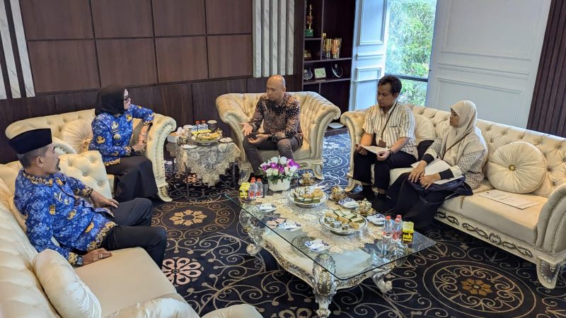 Kunjungan Perdana KPPN Parepare ke Bupati Barru Dipenuhi Suasana Hangat