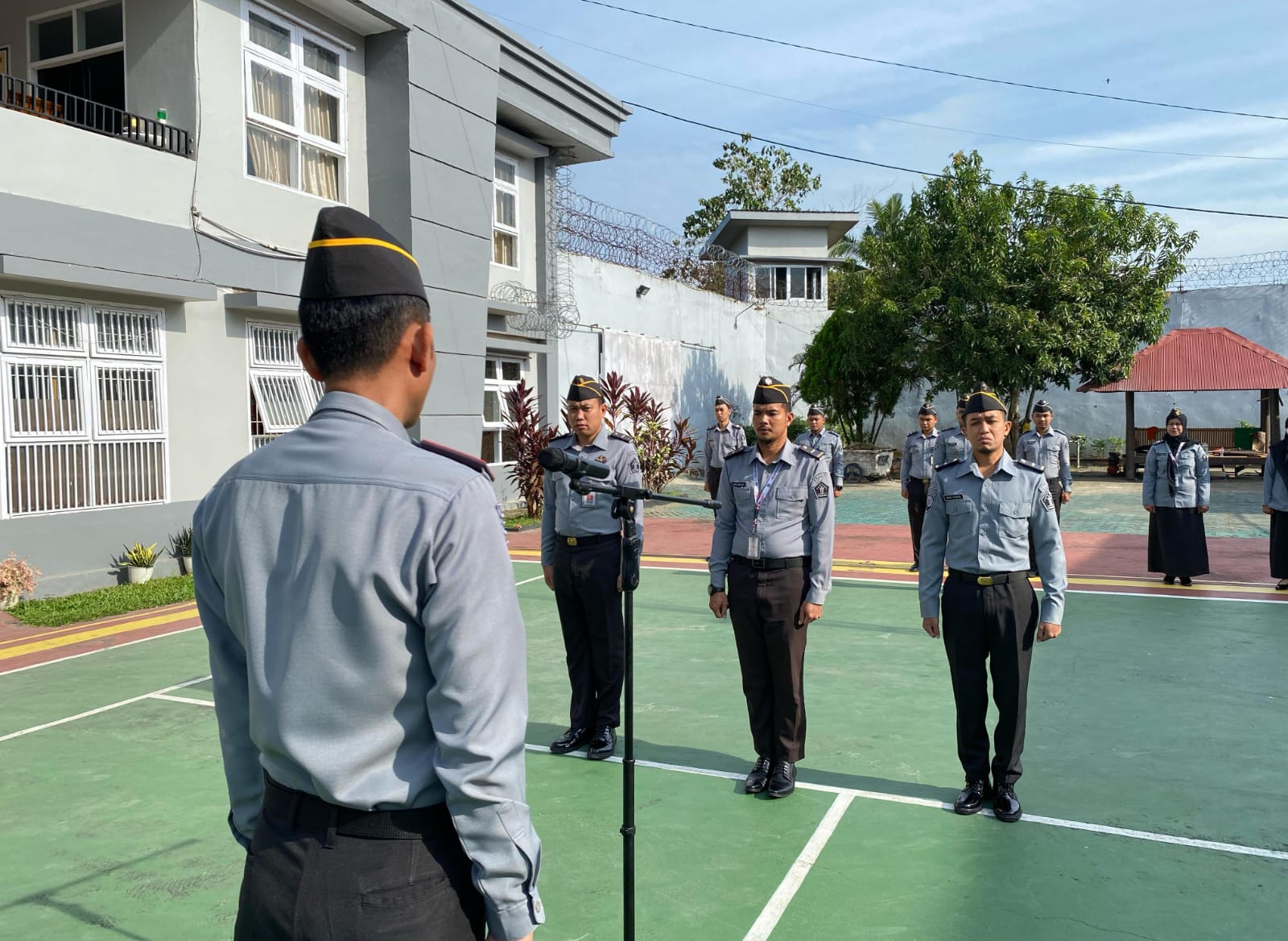 Tiga Pegawai Rutan Pinrang Naik Pangkat
