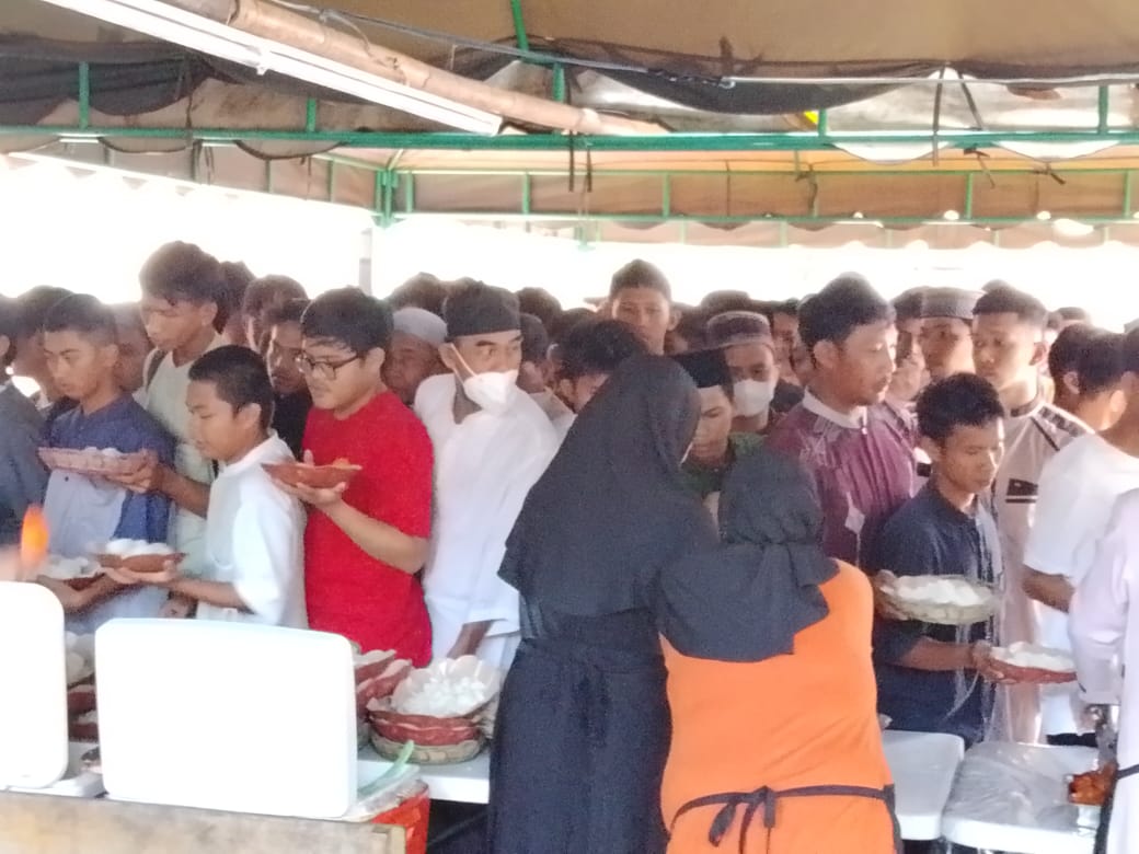 Jumat Berkah Masjid Raya Parepare Dipadati Jemaah