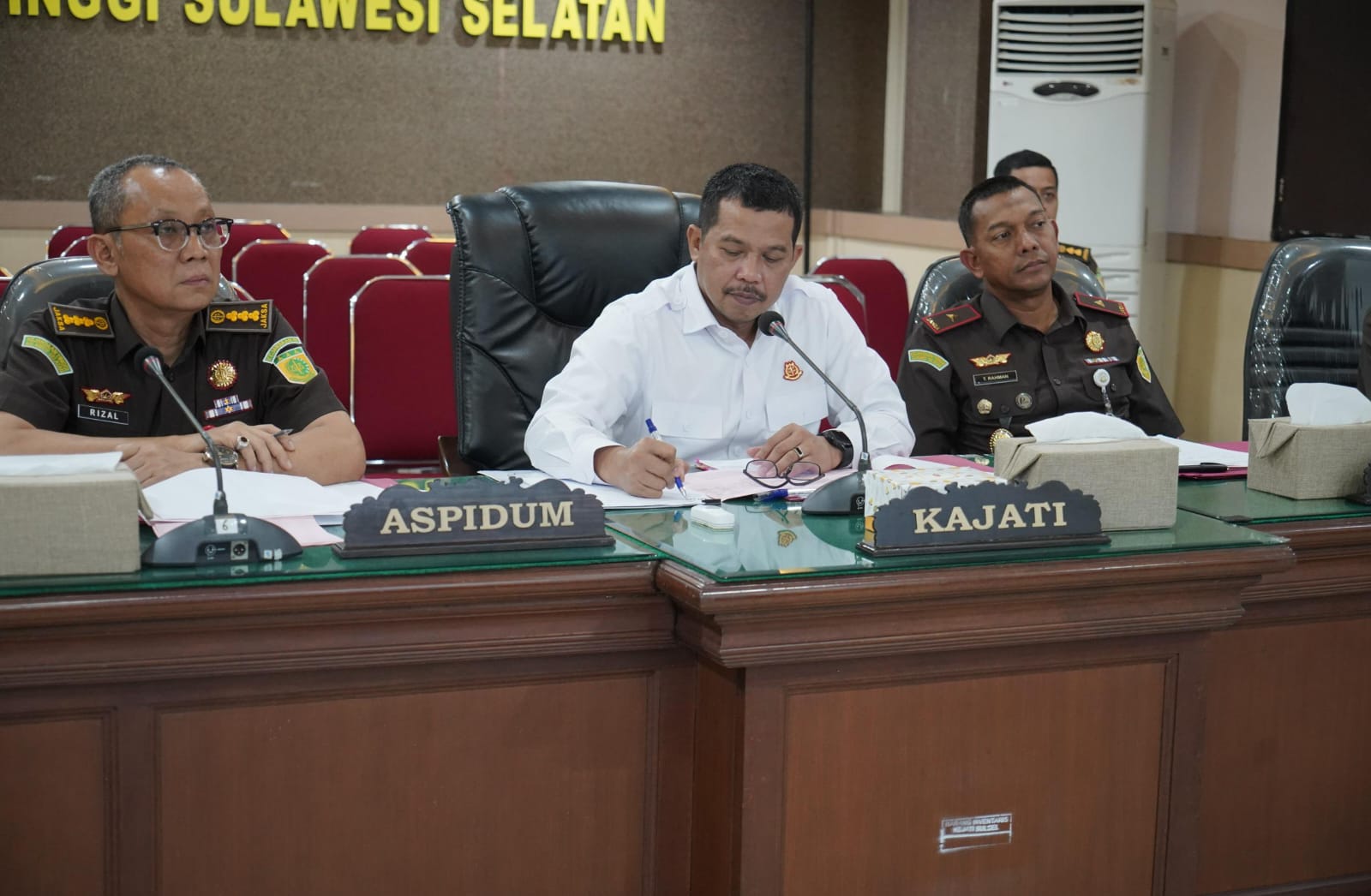 Kasus Penggelapan Bungkil Pakan Ternak di Pelabuhan Makassar Selesai Melalui Restorative Justice