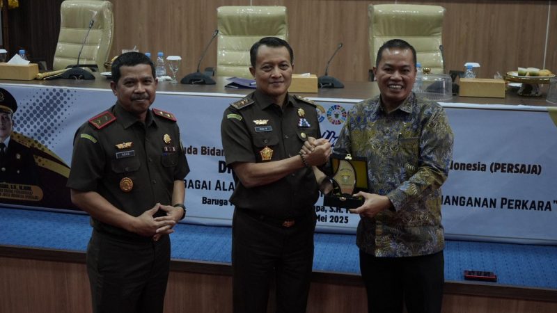 Jamwas Rudi Margono Motivasi Mahasiswa Hukum Unhas Tekun Belajar dan Cermati Kekosongan Hukum