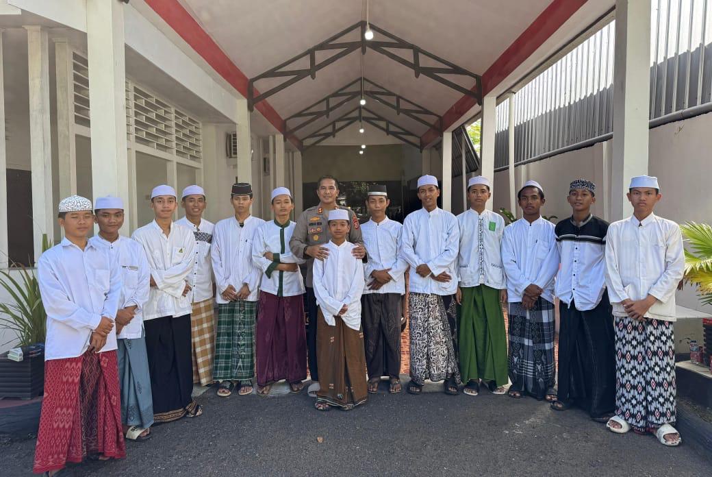 Kapolres Parepare Gelar Zikir dan Berdoa bersama dengan Anak Santri