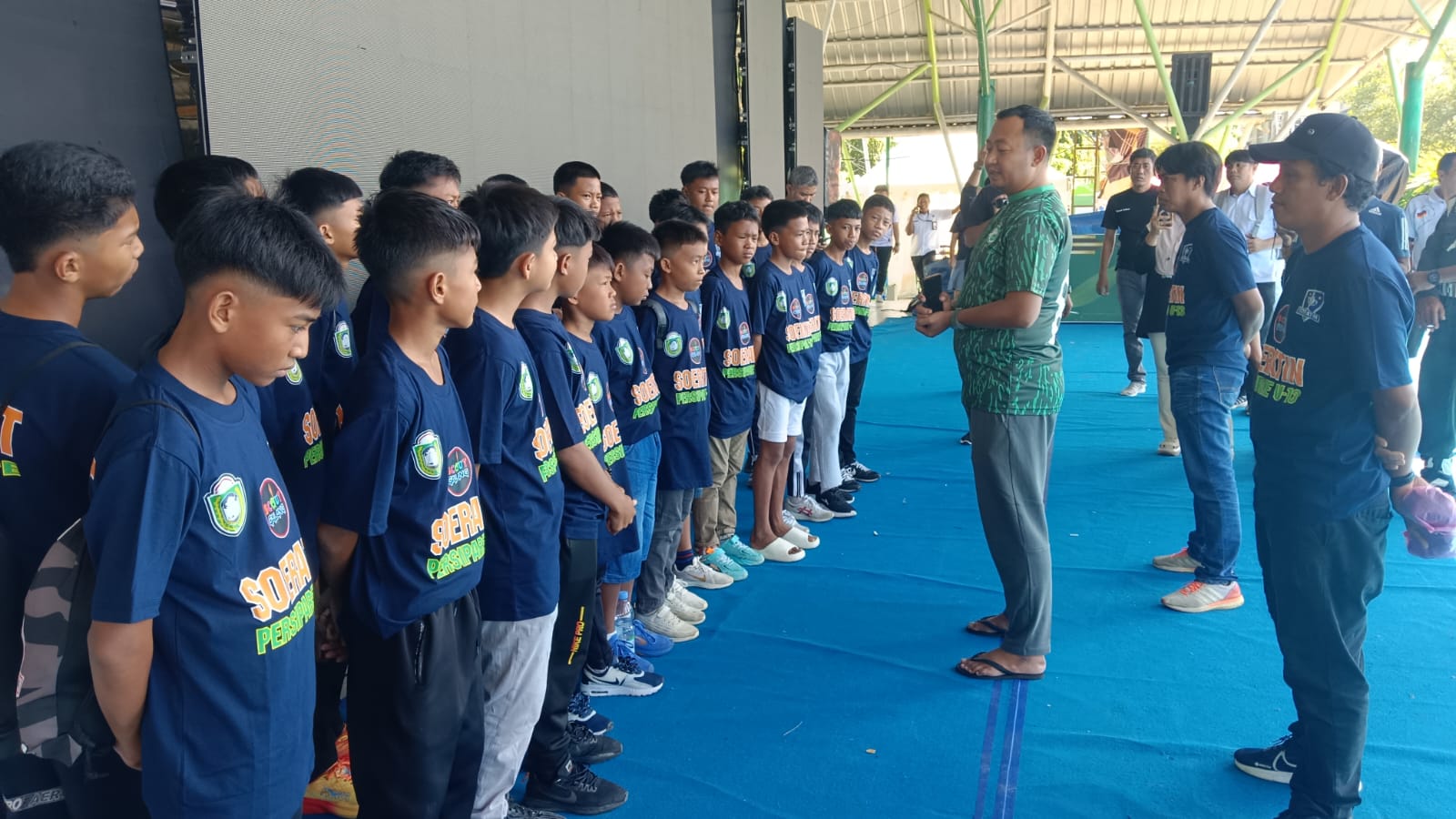 Ketua PSSI Parepare Lepas Keberangkatan Tim Soeratin U-13 ke Makassar