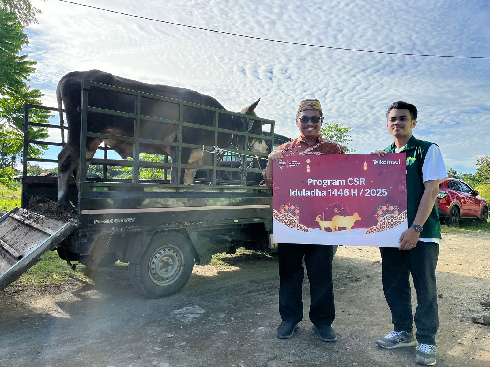 Telkomsel Bagikan Hewan Kurban ke Lebih dari 600 Titik Prioritas di Seluruh Penjuru Indonesia