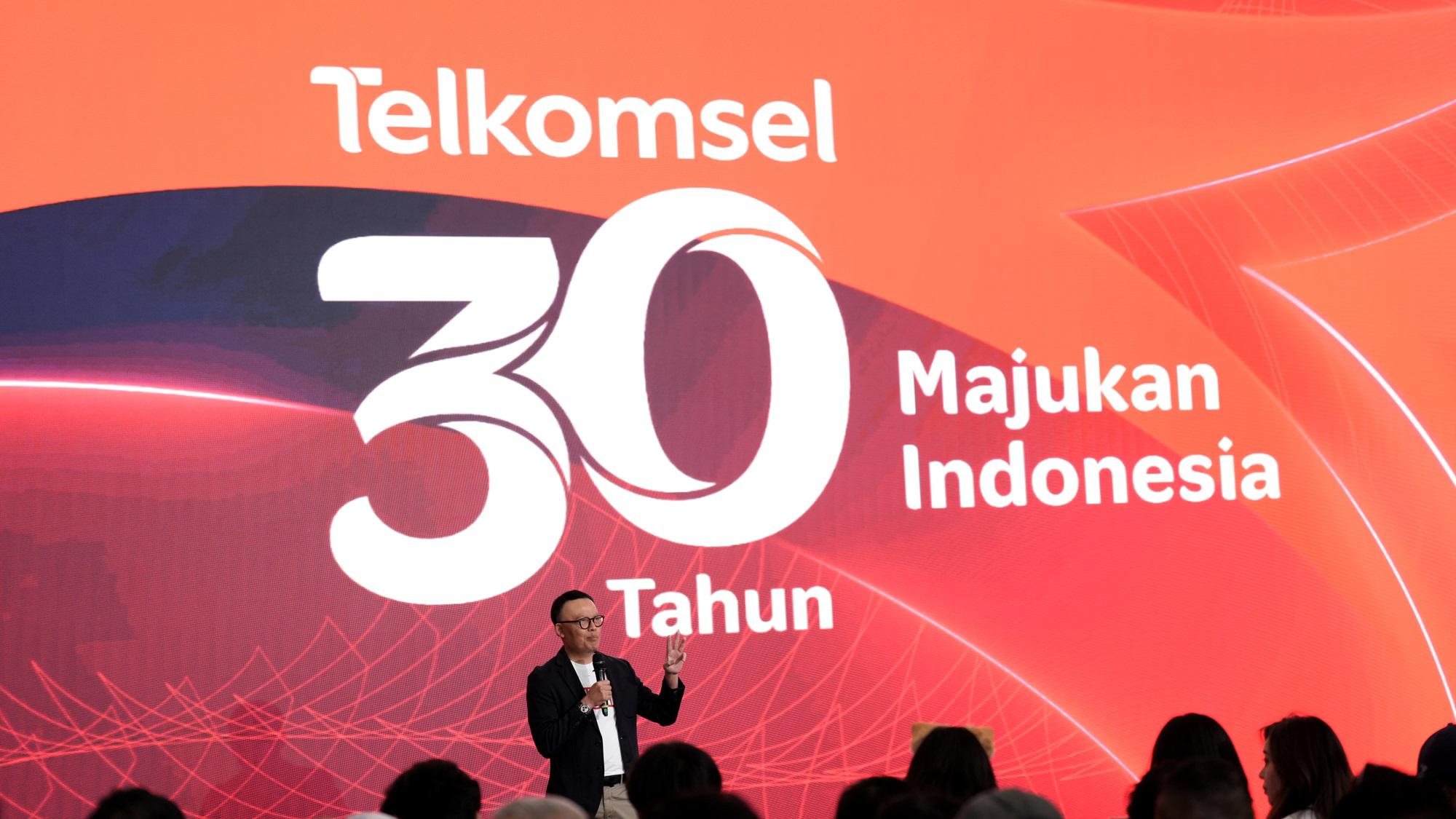 Evolusi Brand Legendaris SIMPATI di Momen 30 Tahun Telkomsel untuk Majukan Indonesia