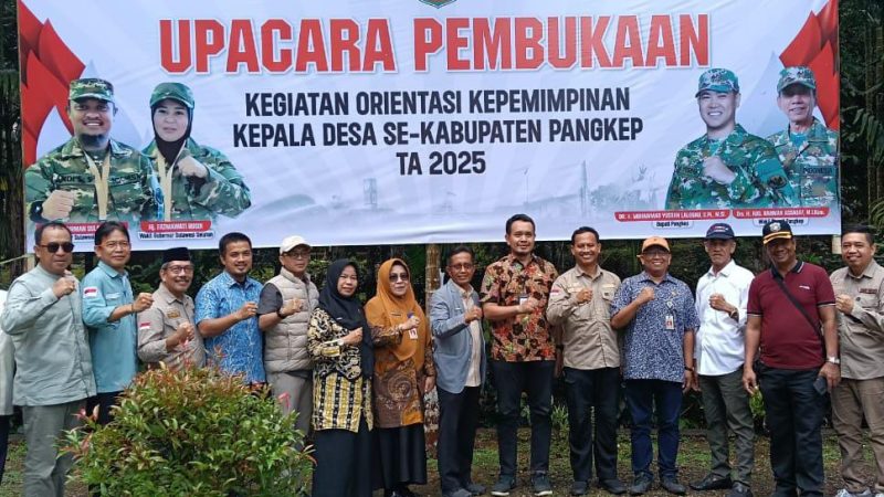 Gubernur Sulsel Buka Orientasi Kepemimpinan Kades di Pangkep