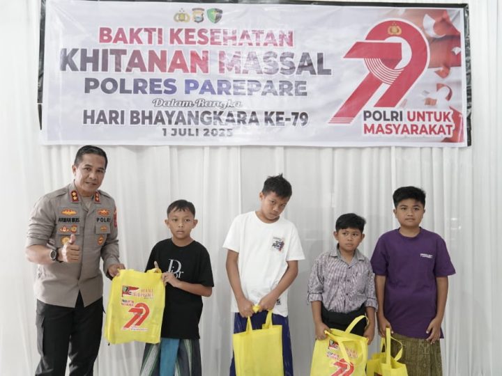 Bakti Kesehatan Sambut Hari Bhayangkara ke 79, Polres Parepare Gelar Donor Darah, Sunatan Massal, dan Pemeriksaan Kesehatan Gratis