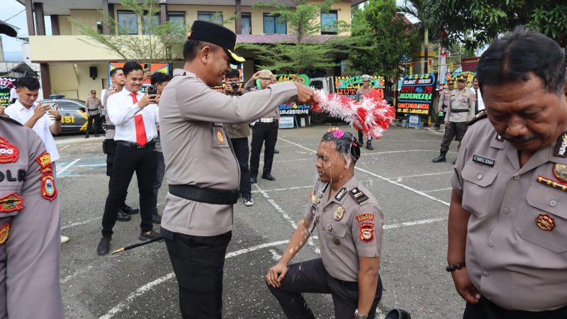 25 Personilnya Naik Pangkat, Kapolres Pangkep Ingatkan Pentingnya Kinerja