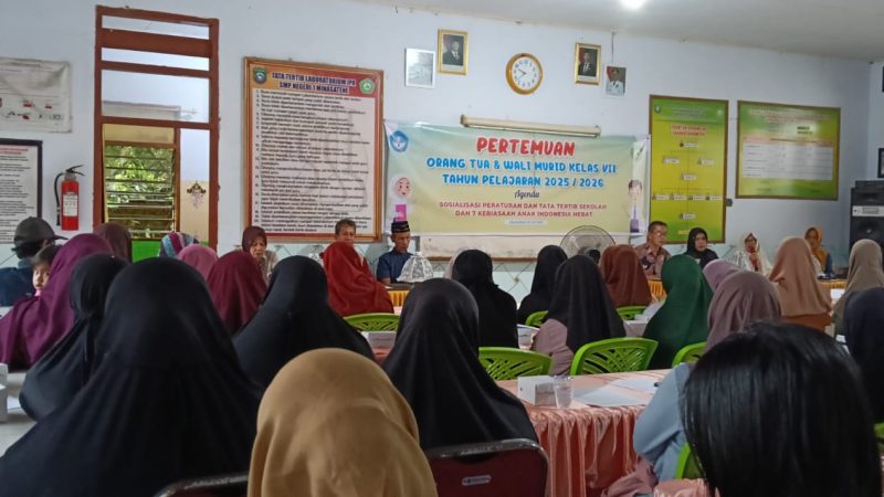 SMP Negeri 1 Minasatene Sosialisasi Aturan, Tatib dan 7 Kebiasaan Anak Indonesia Hebat