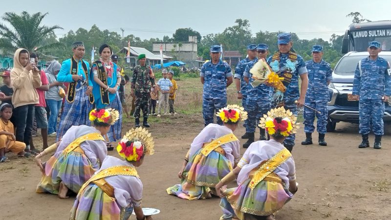 Ribuan Warga Padati Festival Dirgantara di Malimpung