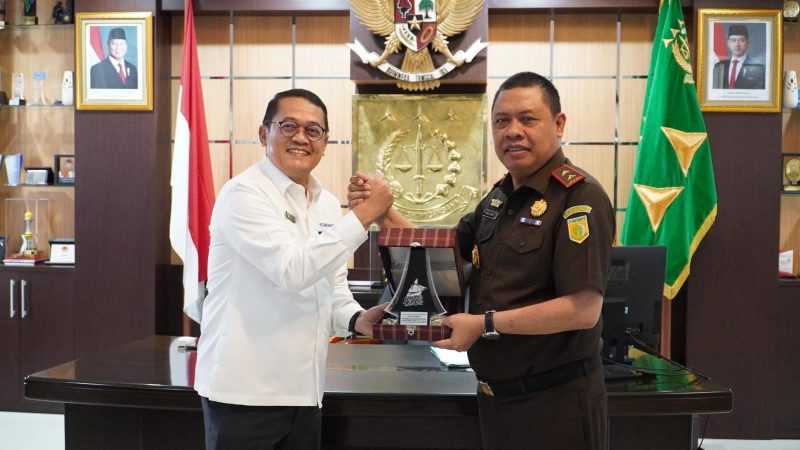 Kanwil DJP Sulselbartra dan Kejati Sultra Satukan Langkah Wujudkan Stabilitas Penerimaan Negara