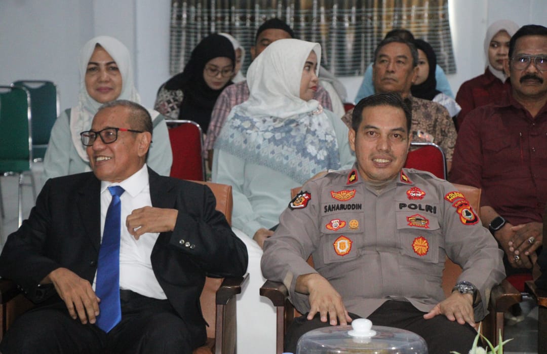 Waka Polres Parepare Hadiri Pelantikan Rektor Institut Ilmu Sosial dan Bisnis Andi Sapada Periode 2025–2029
