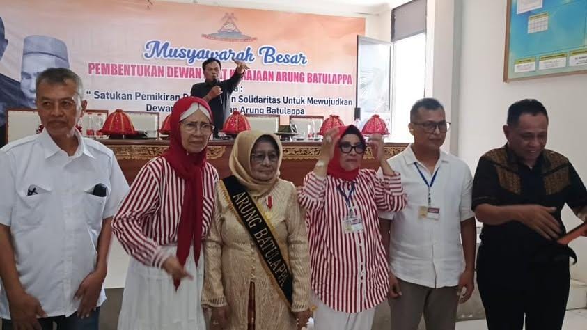 Hasir Tjenne: Deklarasi dan Mubes Pembentukan Dewan Adat Kerajaan Arung Batulappa Berjalan Sukses