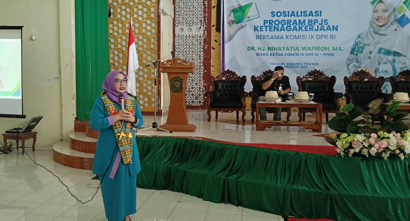Ketum DPP Perempuan Bangsa Buka Dikbar Rangkai Sosialisasi BPJS dan Lantik DPW Sulsel