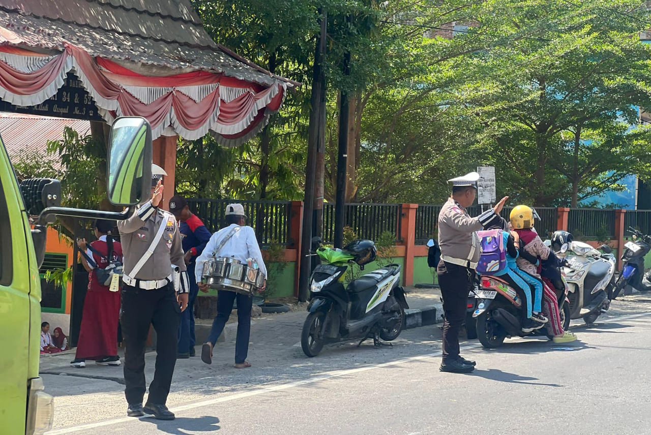 Penggelaran Personil Satlantas Polres Parepare di Siang Hari, Tugas Rutin Jaga Keselamatan Berkendara