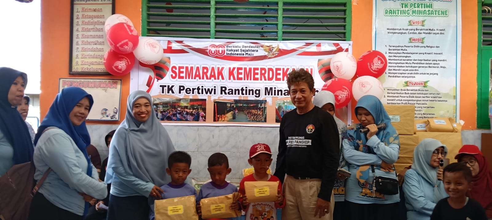 Doorprize dan Surprise Jalan Santai Semarak Kemerdekaan RI TK Pertiwi Minasatene