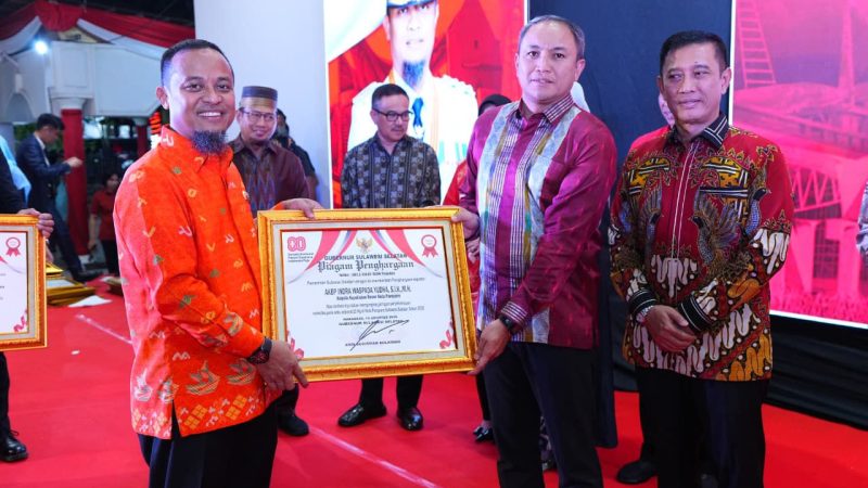 Berhasil Berantas Peredaran Narkotika 19 Personil Polres Parepare Diganjar Penghargaan dari Gubernur Sulsel