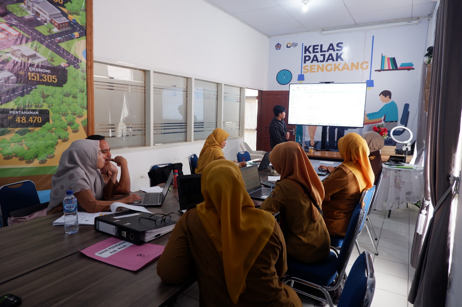Tingkatkan Transparansi, KP2KP Sengkang Gelar Bimtek Coretax untuk Bendahara Instansi Pemerintah