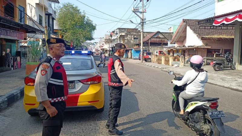 Patroli Dialogis Sat Samapta Polres Parepare, Beri Rasa Aman bagi Pelaku Ekonomi Masyarakat