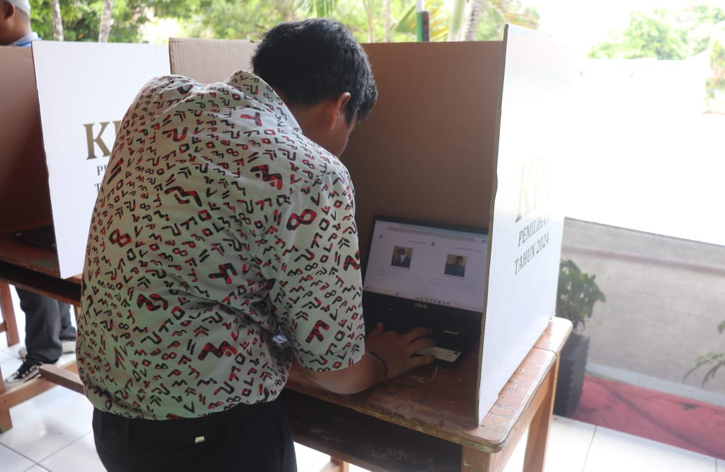Bawaslu Parepare Lakukan Pendampingan Pemilihan Ketua OSIM dan Organisasi Ekstrakurikuler Digital di MAN 2