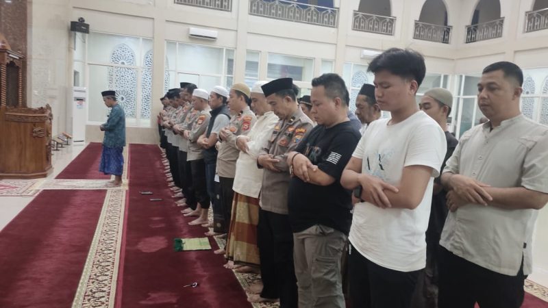 Polres Pangkep Laksanakan Shalat Ghaib dan Doa bersama untuk Almarhum Affan Kurniawan
