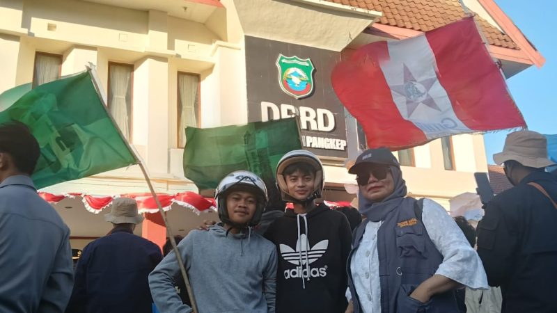 Kabid Ketahanan Ekososbud Agama dan Ormas Kesbangpol Pangkep Pantau Demo