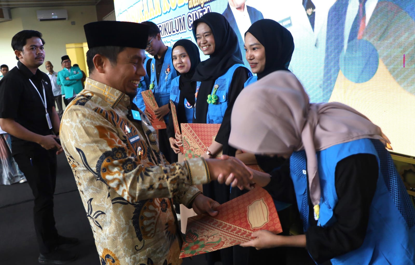 Kuliah Umum Tasming Hamid di IAIN Parepare: Pendidikan Tinggi adalah Investasi Masa Depan Bangsa