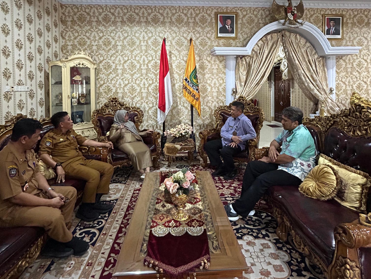 KPP Pratama Bulukumba dan KP2KP Sinjai Audiensi dengan Bupati Sinjai, Perkuat Sinergi Pajak Pusat dan Daerah