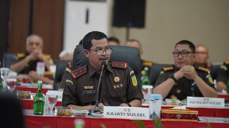 Kajati Sulsel Agus Salim Ajukan Usulan Penting untuk Penyusunan RUU KUHAP dalam Kunker Spesifik Komisi III DPR RI