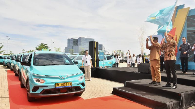 Gubernur Sulsel Resmikan Green SM, Taksi Listrik Modern Pertama di Makassar