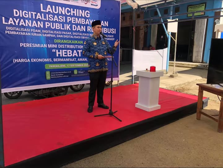 Pangkep Luncurkan Digitalisasi Layanan Publik dan Distribution Center HEBAT