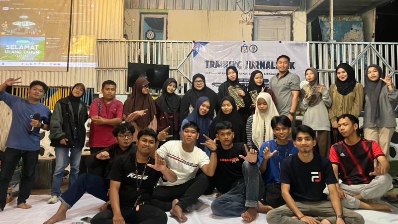Maba Sambut Meriah Perayaan Milad Prodi JI IAIN Parepare