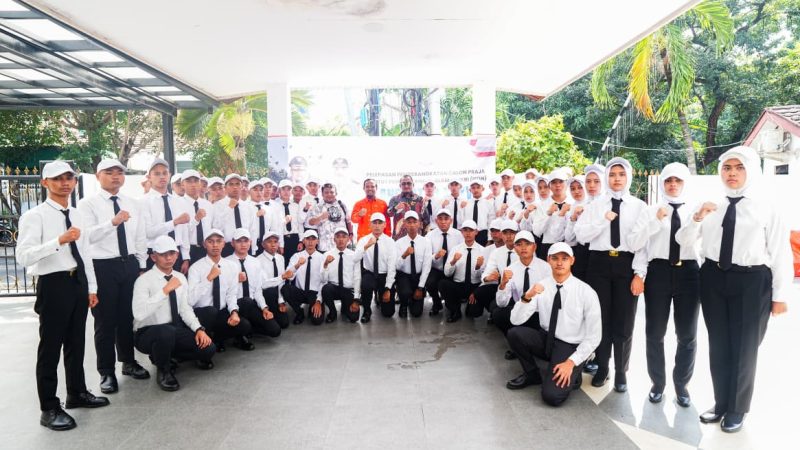 Gubernur Sulsel Andi Sudirman Lepas Calon Praja IPDN Angkatan XXXVI