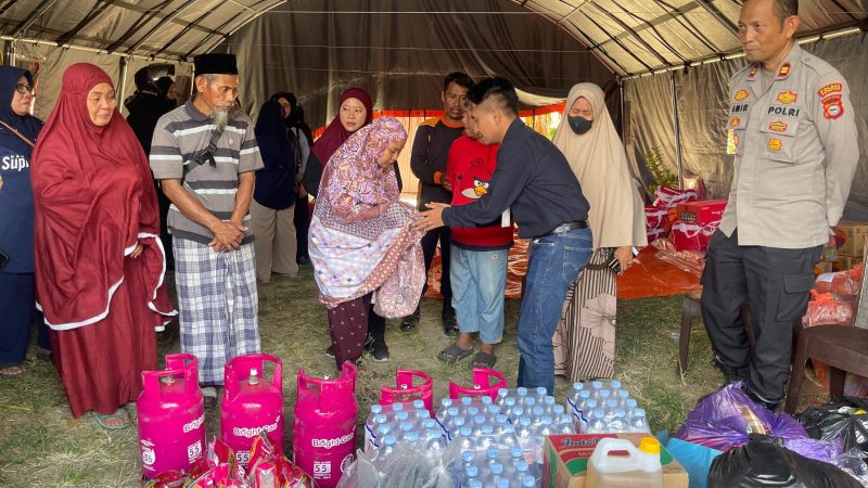 Pertamina Sulawesi Salurkan Bantuan Tanggap Darurat untuk Korban Kebakaran di Kelurahan Watang Soreang