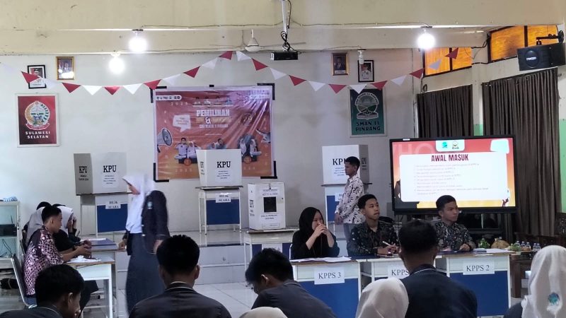 Ratusan Siswa SMA Negeri 11 Pinrang Salurkan Suara di Pilos Serentak