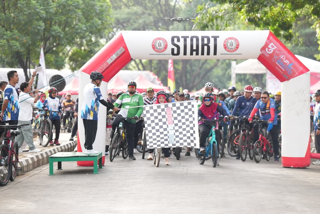 Fun Bike Meriahkan HUT ke 57 Tahun PT Semen Tonasa