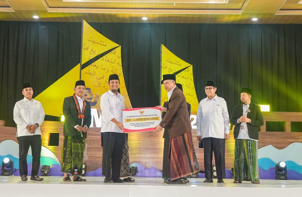 Gubernur Sulsel Komitmen Perkuat Infrastruktur Jalan di Wajo Senilai Rp522 Miliar