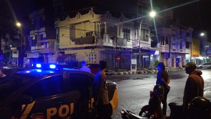 Patroli Blue Light, Upaya Polsek KPN Jaga Situasi Kondusif di Wilayah Pelabuhan Parepare
