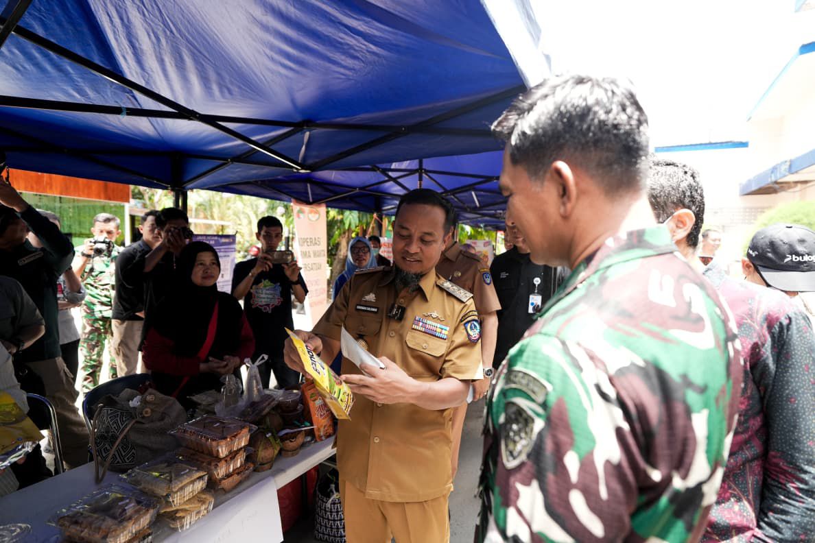 Gubernur Sulsel Buka Gerakan Pangan Murah Serentak di 24 Kabupaten/Kota