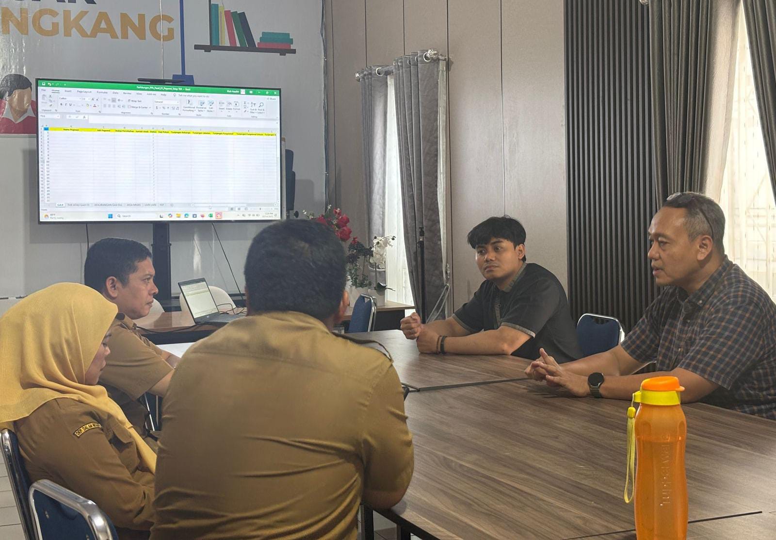 Pemkab Wajo Belajar Langsung ke KP2KP Sengkang, Bahas Cara Tepat Kelola Pajak Pegawai